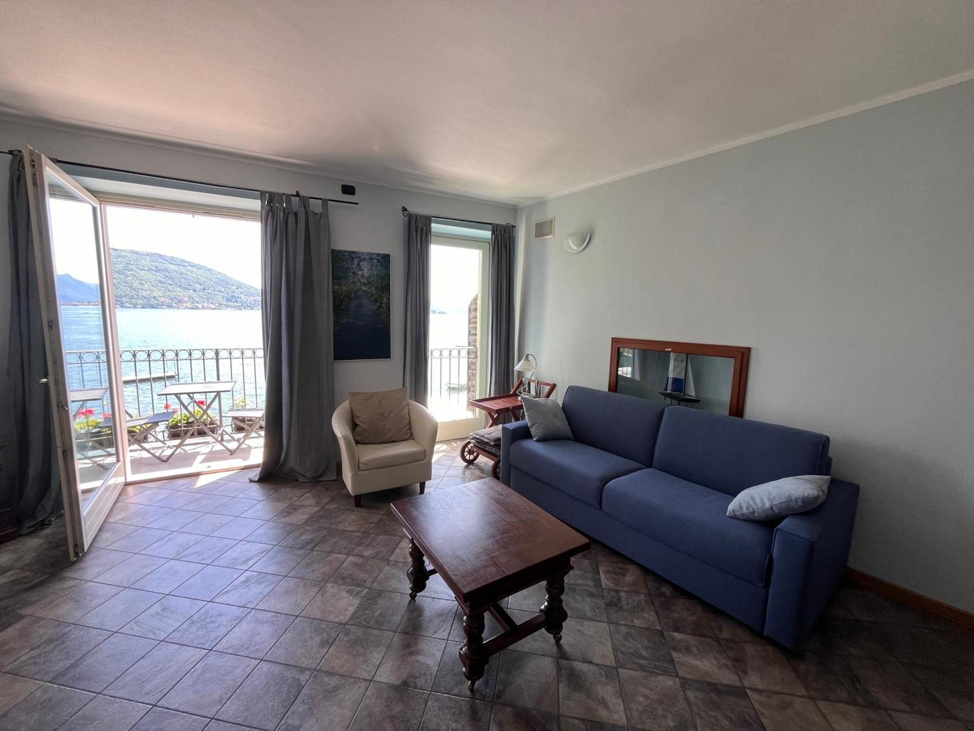 Appartamento Il Porto Baveno Bagian luar foto