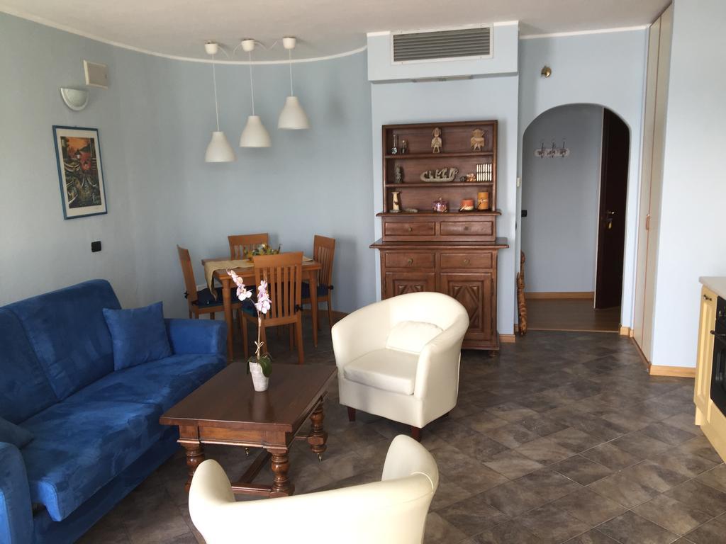 Appartamento Il Porto Baveno Bagian luar foto