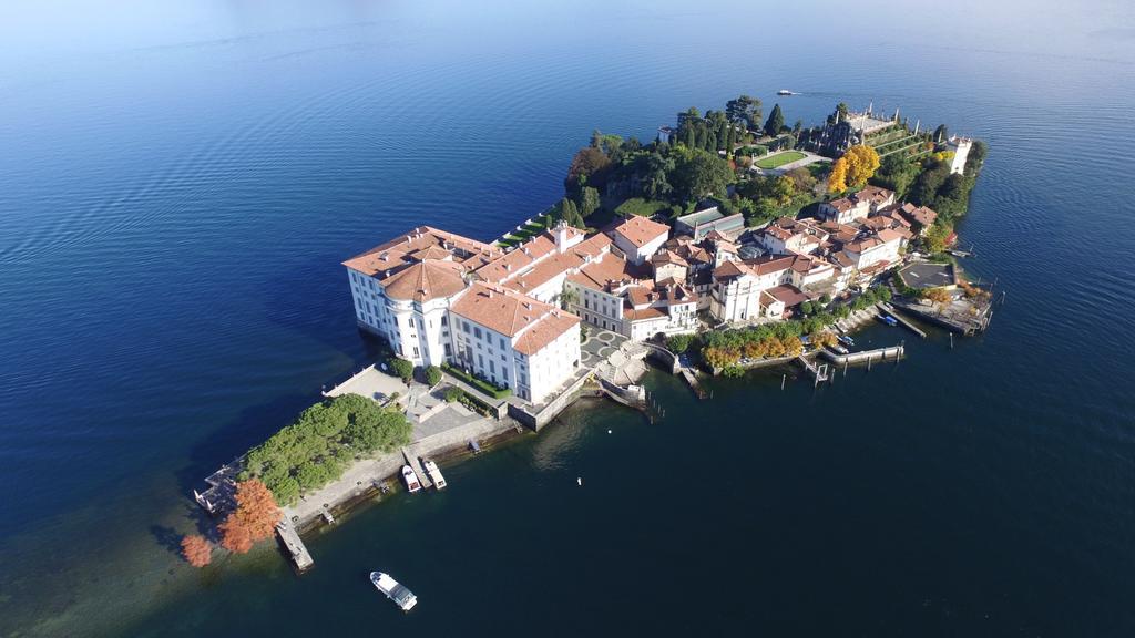 Appartamento Il Porto Baveno Bagian luar foto